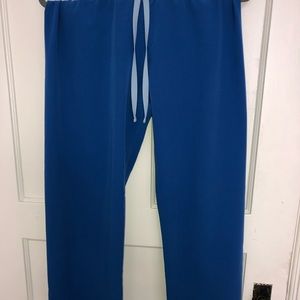 FIGS Livingston Basic Scrub Pant